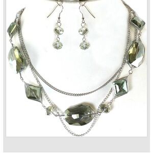 Green Glass Crystal Layered Silver Wire Wrapped Earrings Necklace Set
